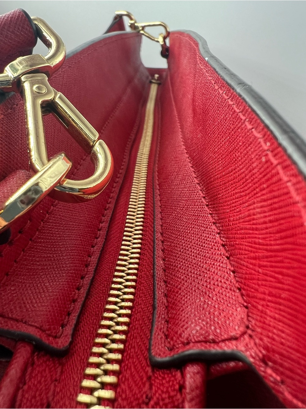 Michael Kors Red Selma Large Saffiano Leather Satchel with Gold Hardware - Picture 4 of 16